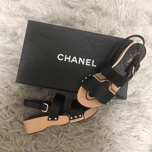 Authentic Chanel Calfskin Sandals Size 37.5 or 7.5